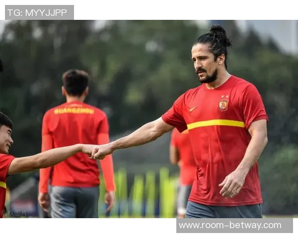 特巴斯致信球员解释海外赛争议球员坚持要求召开会议讨论